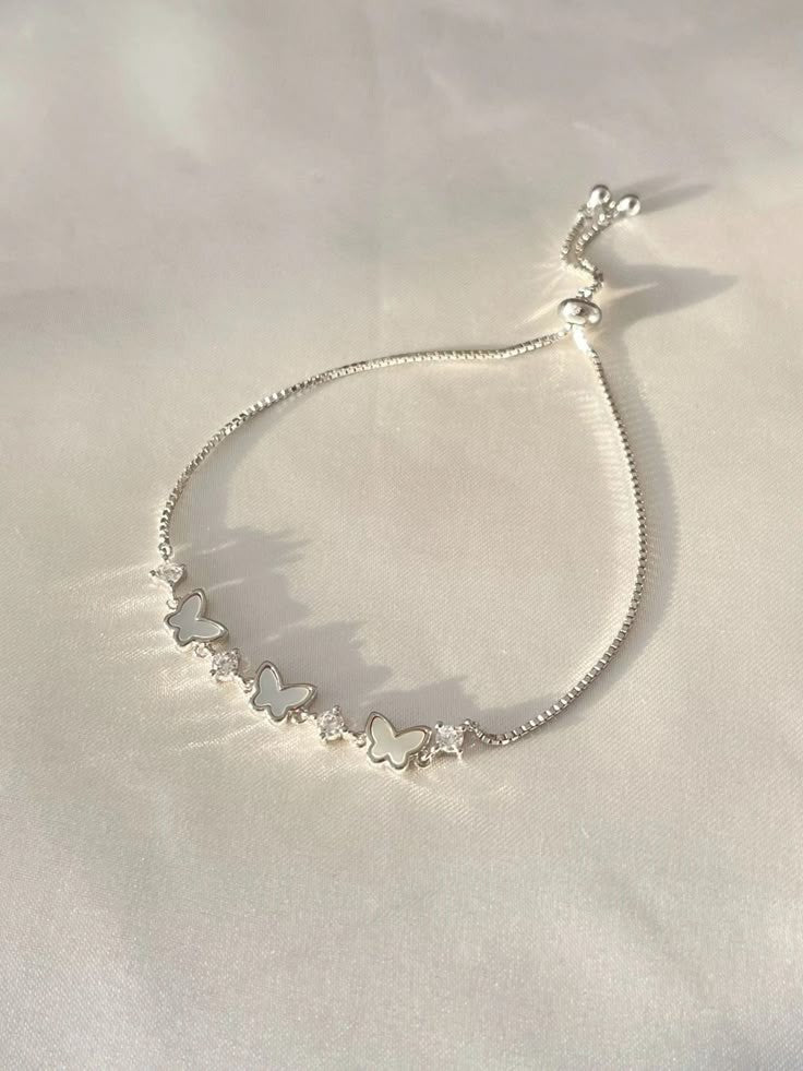 Silver Butterfly Brecelette